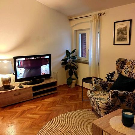 Apartment Albina Opatija Exterior photo
